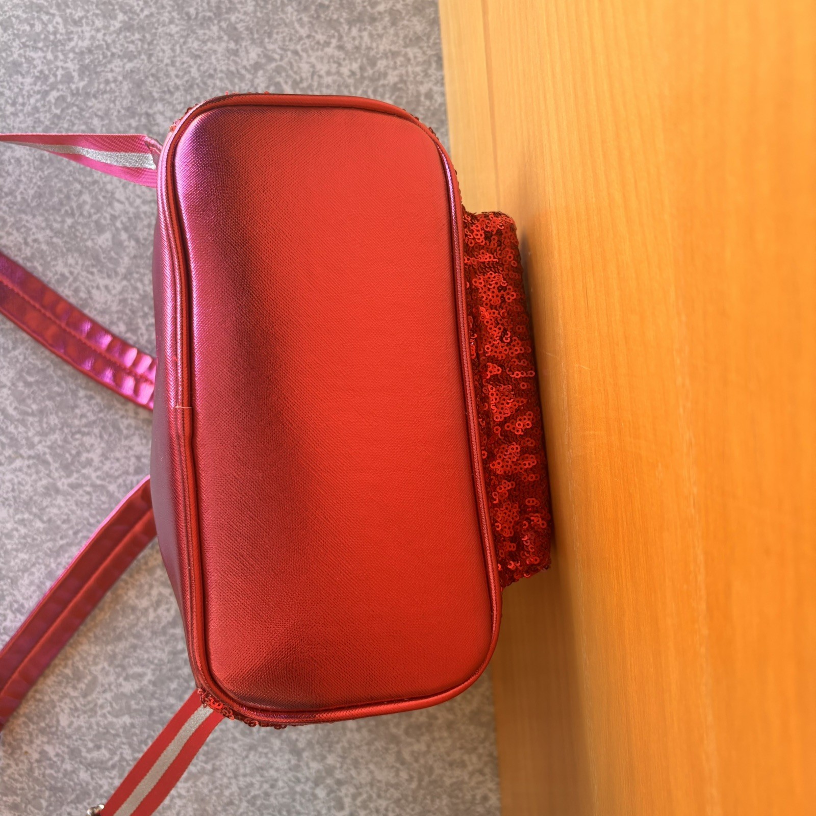 New Loungefly Disney Magenta Sequin Mini Backpack Sparkle Bow Minnie Mouse Pink