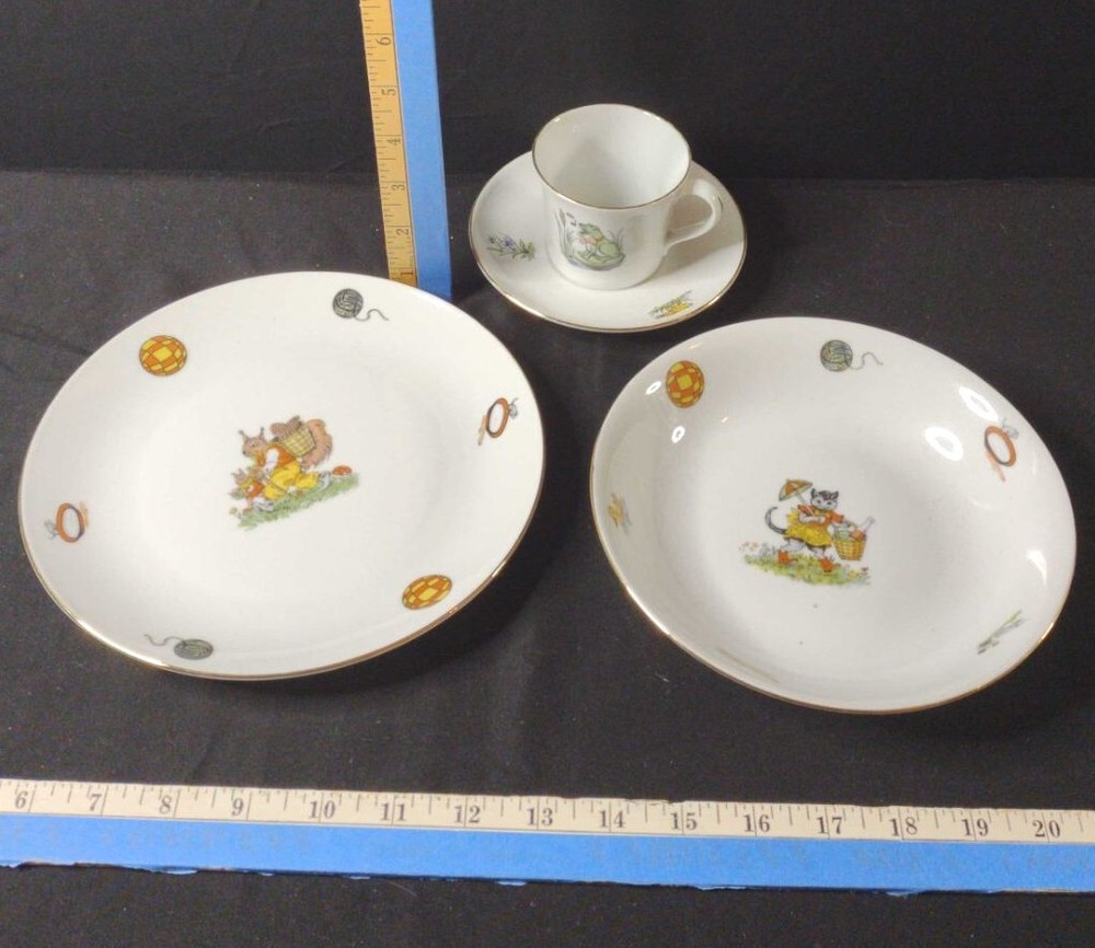 Czech Republic Thun China Child's Dinner Set