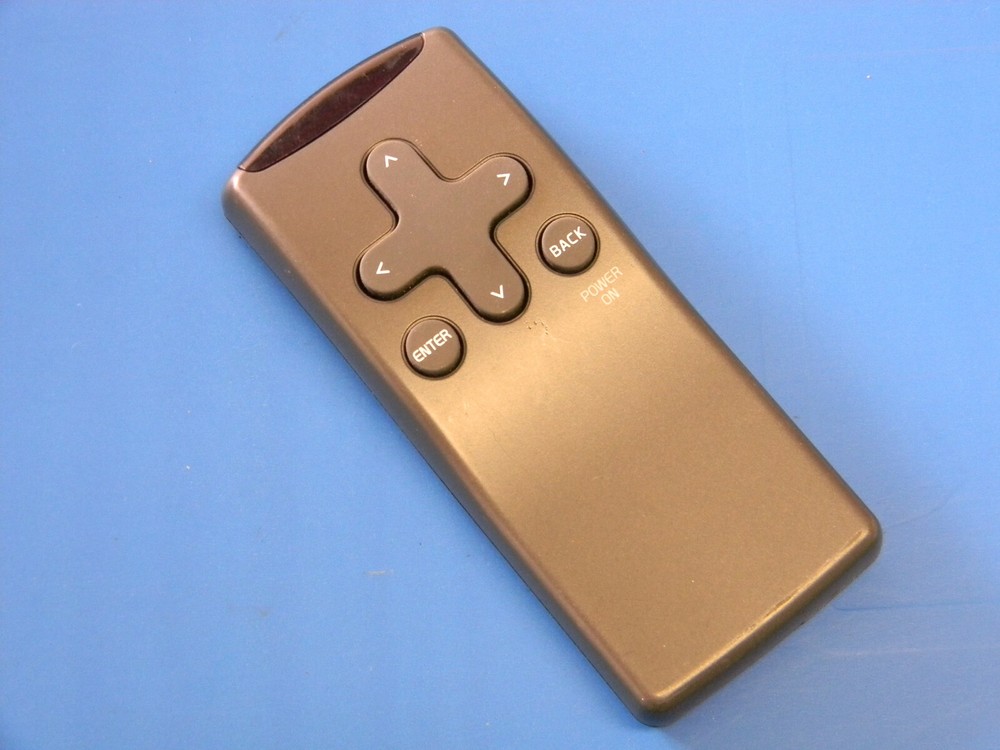 VOLVO Entertainment SAT NAV REMOTE CONTROL 30657371-1