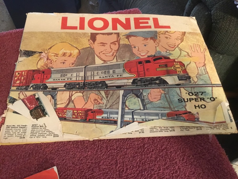 Vintage Lionel Catalogs and Booklets