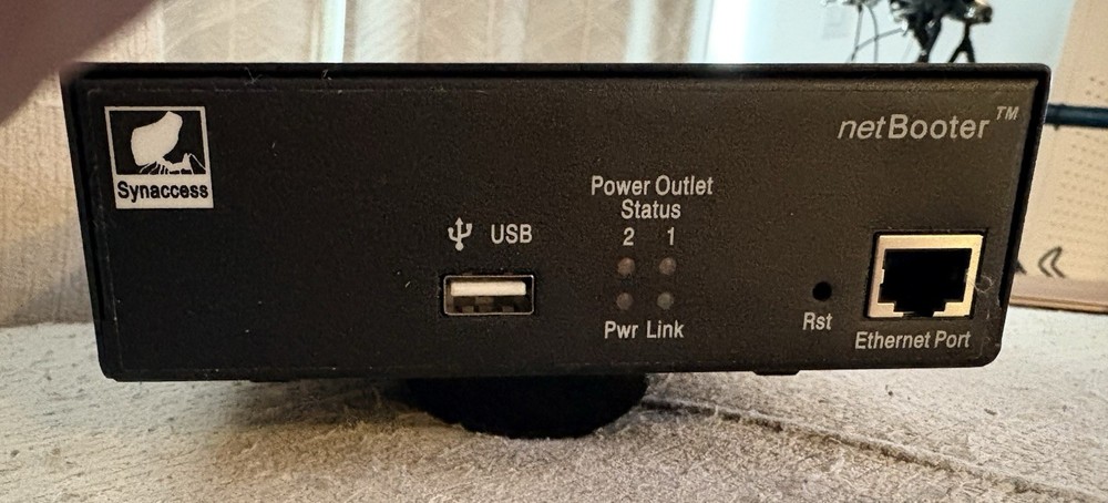 SYNACCESS NETBOOTER NP-02B BASIC SWITCHED PDU POWER DISTRIBUTION UNIT NEW !!