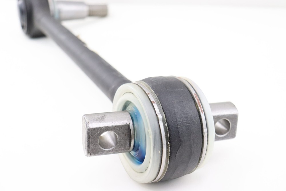 Mack 25040190 Torque Rod