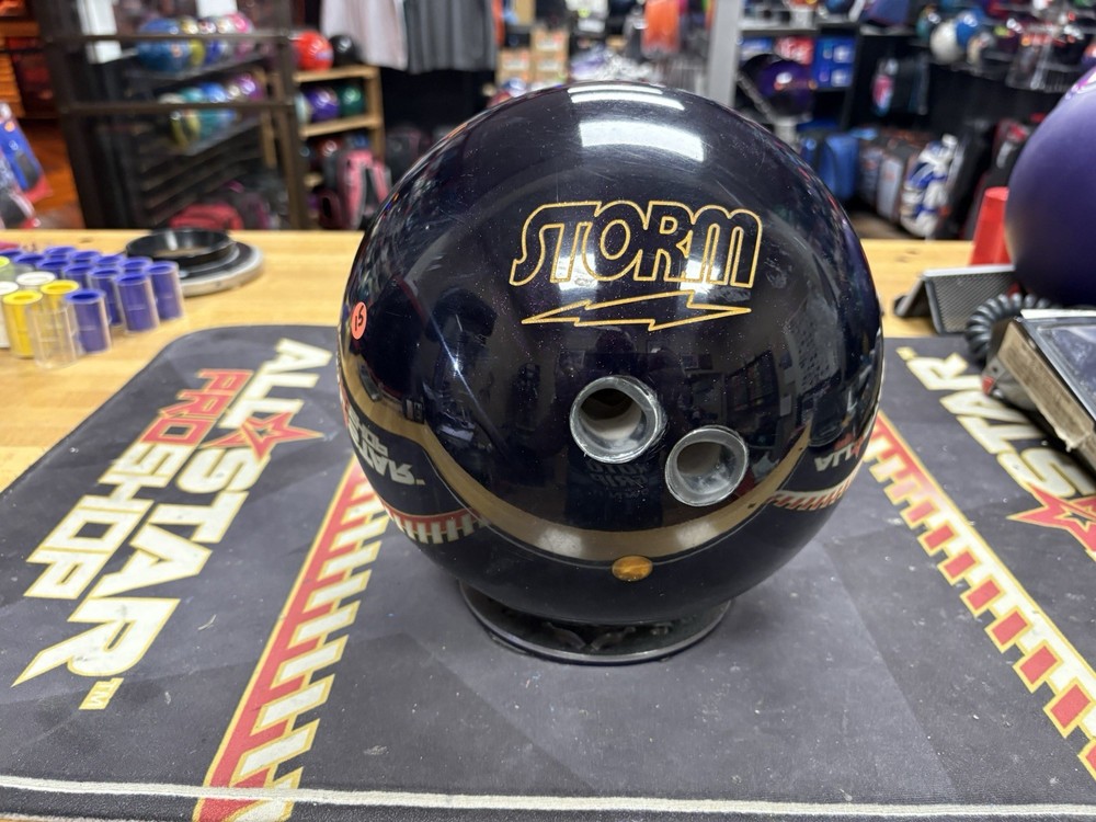 Used Storm Dark Code Bowling Ball 15lbs
