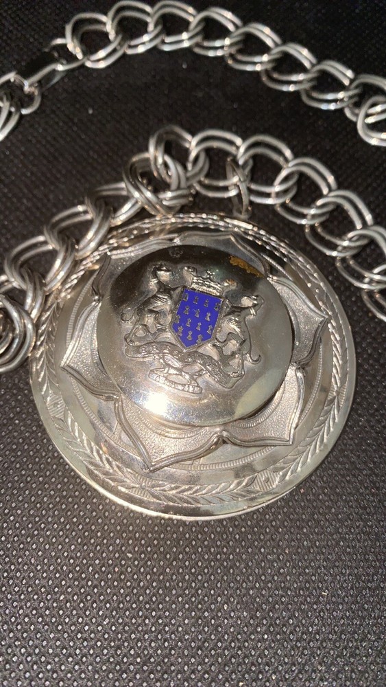 coat of Silver tone