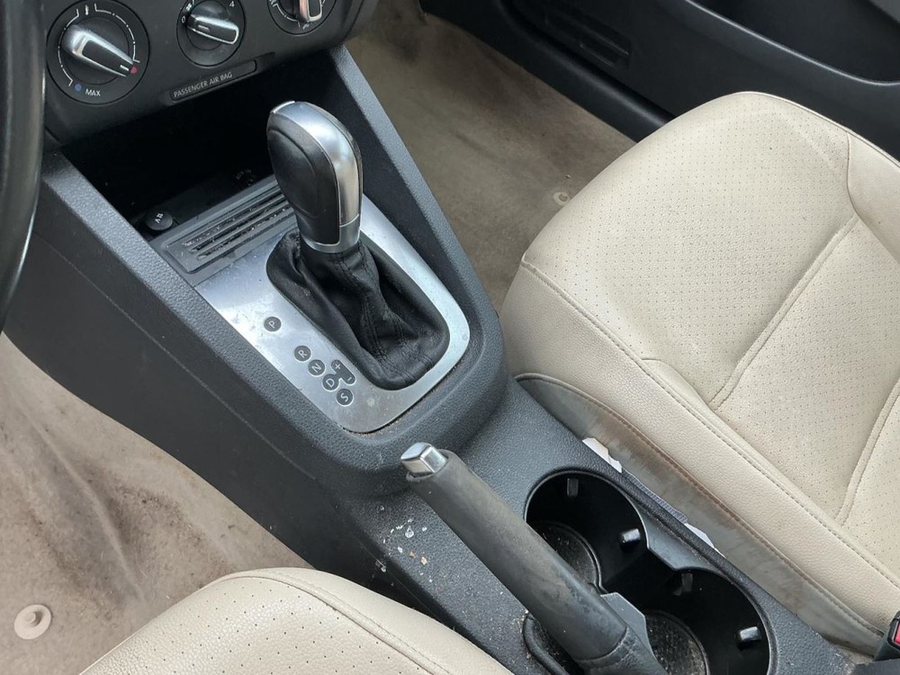 JETTA 2014 Glove Box 5013501