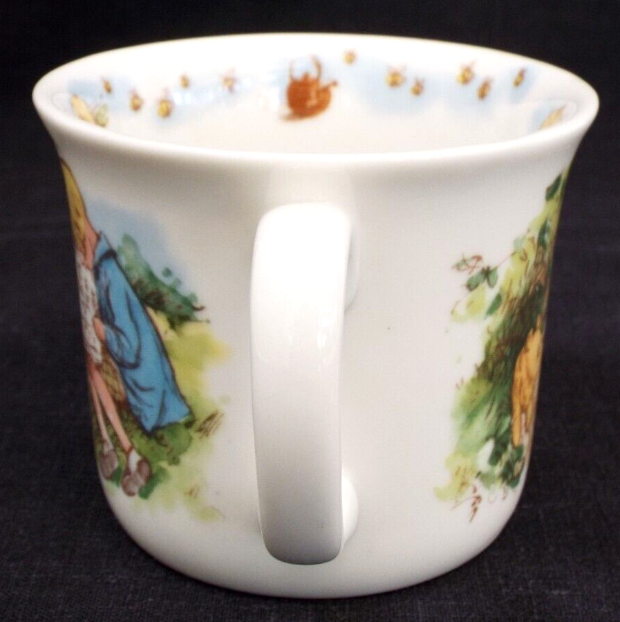 Vintage Winnie the Pooh Piglet Childrens Cup Mug Cereal Bowl Set Royal Doulton