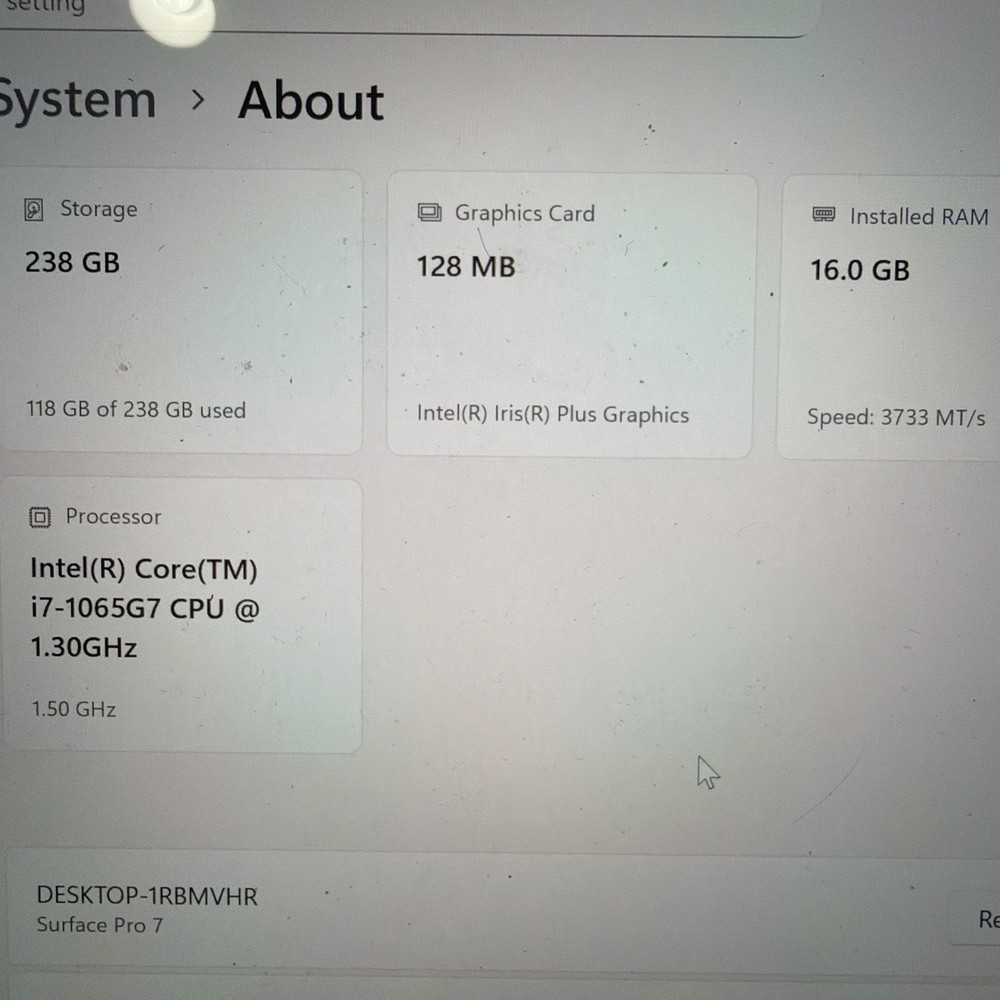 Microsoft Surface Pro 7 – Clean Condition with changer and pen