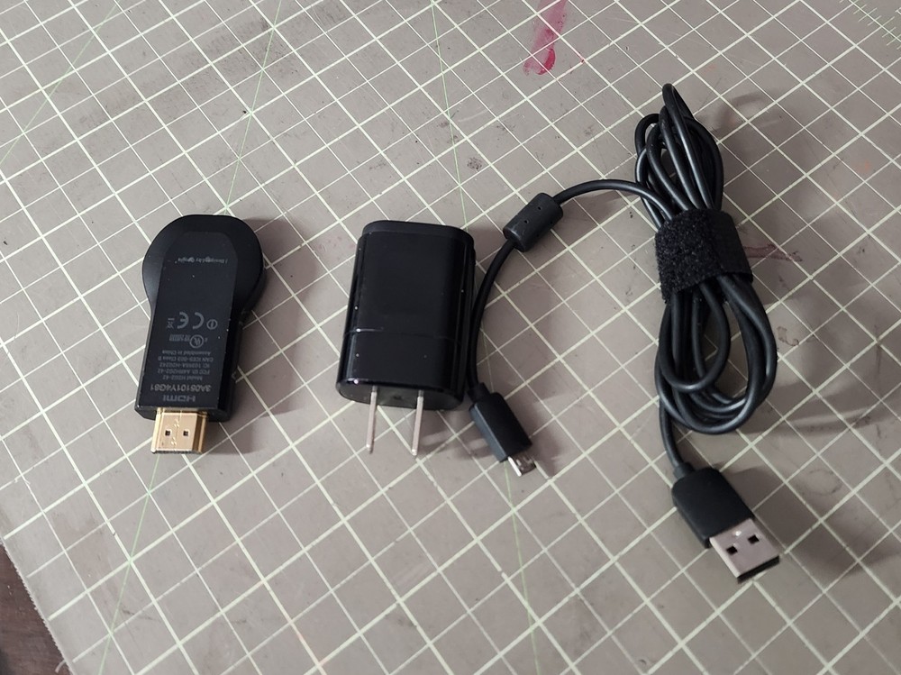 🔥Amazon CHROMECAST Stick⚡Model # H2G2-42⭐Used & Complete