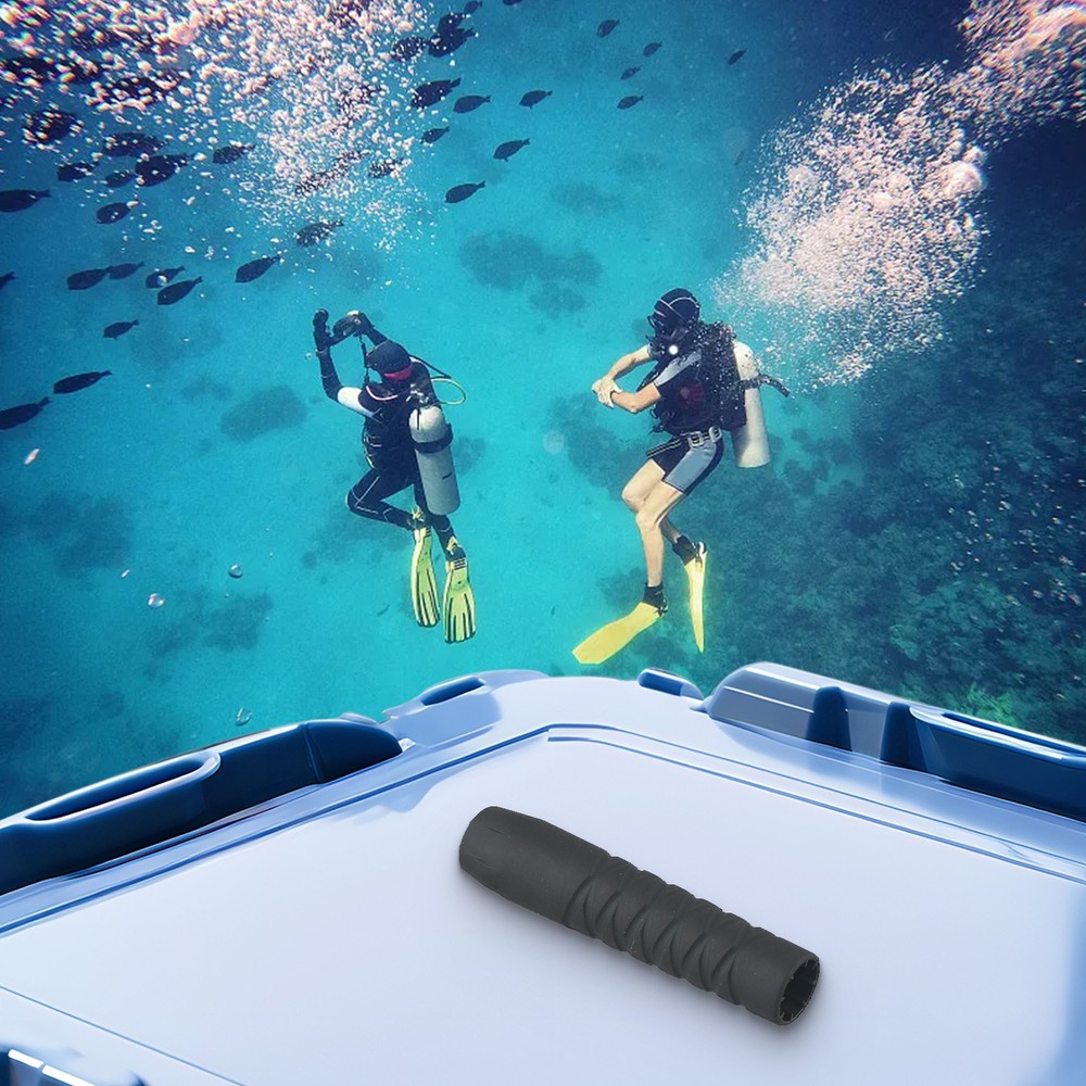 Long lasting diving gear protector suitable for 11 13mm diameter pipes