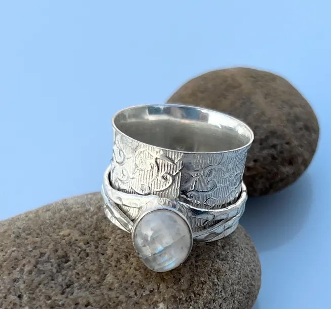 Solid 925 Sterling Silver Natural Rainbow Moonstone Boho Wide Band Spinner Ring