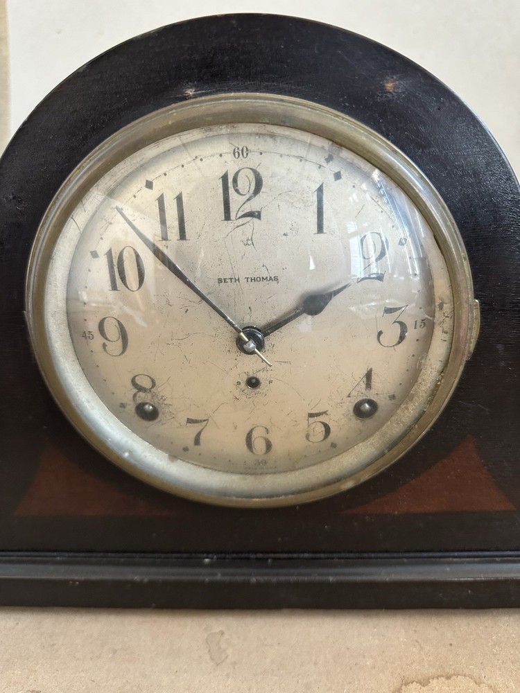 Seth Thomas Walnut Mech. Pendulum Mantel Clock With Key - Tested Works