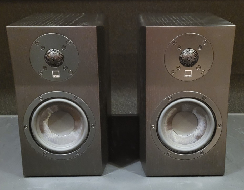 SVS Ultra Evolution Nano Speaker -Black Oak (Pair) **Open Box**