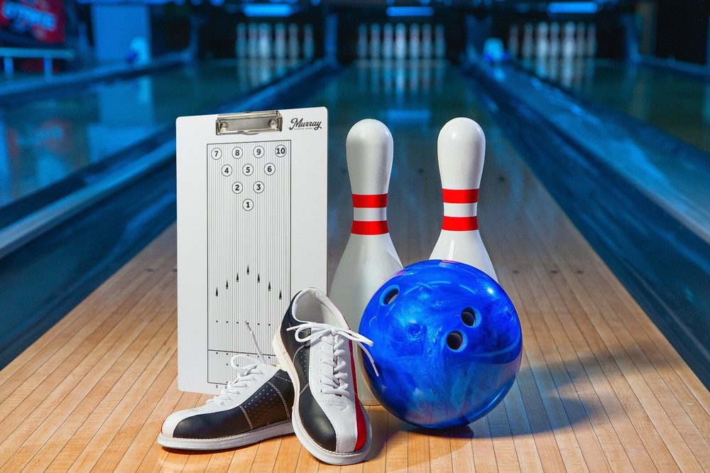 Murray Sporting Goods Bowling Dry Erase Coaches Clipboard | Double-Sided