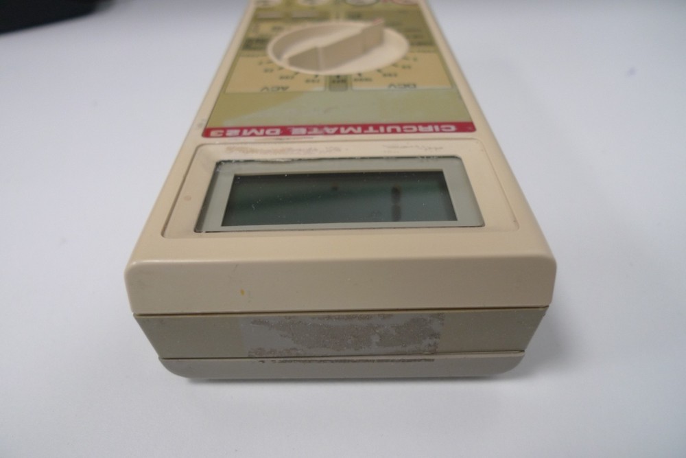 Circuitmate Digital Multi Meter DM423 Transistor Tester 10A