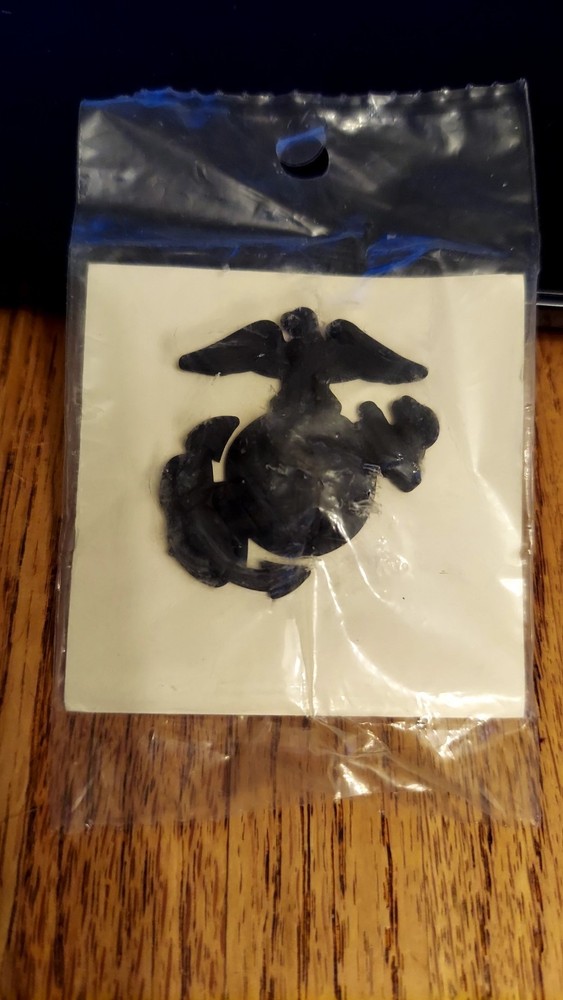 US MARINE CORPS SERVICE CAP PIN  - EAGLE GLOBE ANCHOR