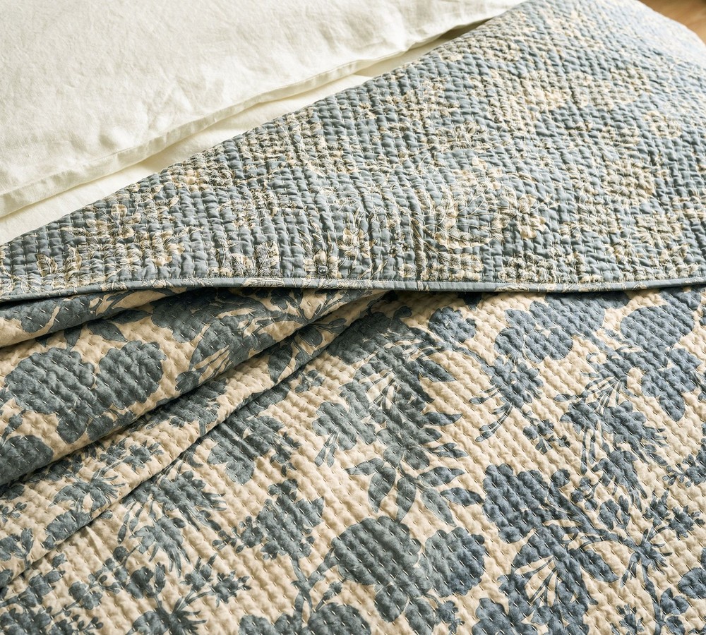 Pottery Barn Adele Reversible Quilt Full/Queen