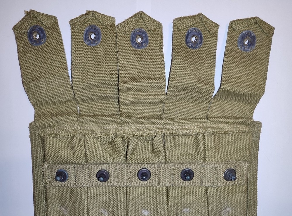 Original pouch, WWII US 1943