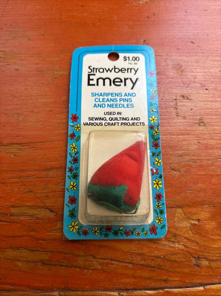 NIP STRAWBERRY EMERY