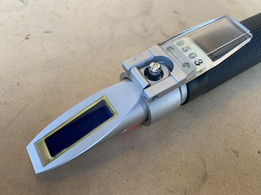 Atago N-10 Hand Refracometer, Brix 0-10%