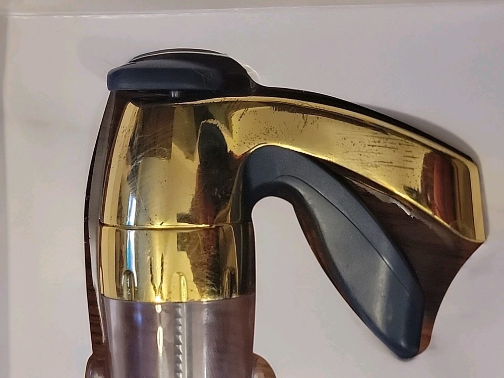 Wilton 10 Disc Hand Held Manual Cookie Press
