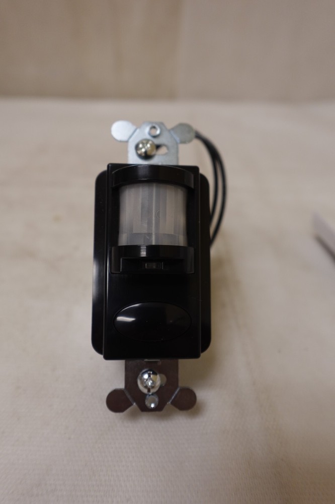 Acuity Sensor Switch - PIR Motion Detector Wall Decorator Switch WSD BK (Black)