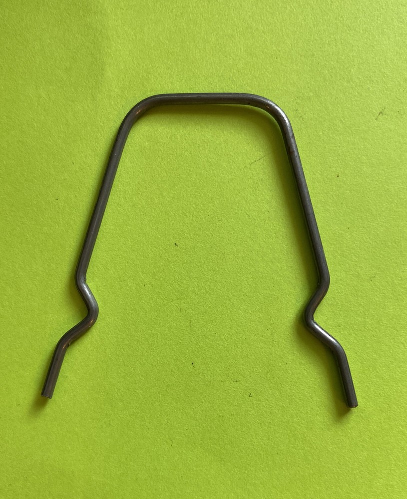 *NOS* 11776 SINGER SPREADER SPRING FOR SEWING MACHINE