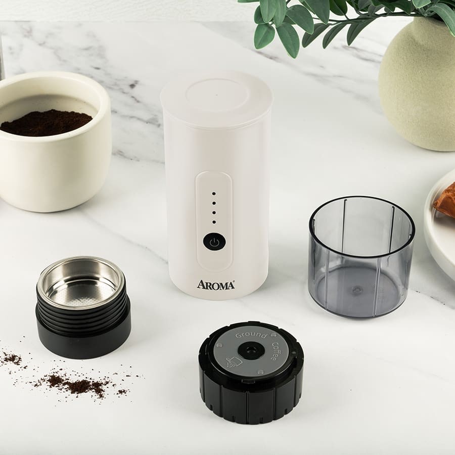 Aroma | Portable Mini Espresso Maker-White | NIB