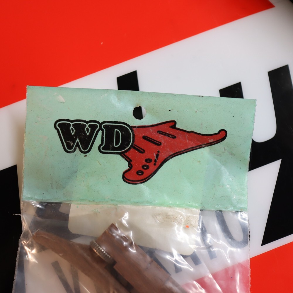 WD Mandolin Bridge Saddle Rosewood Chrome