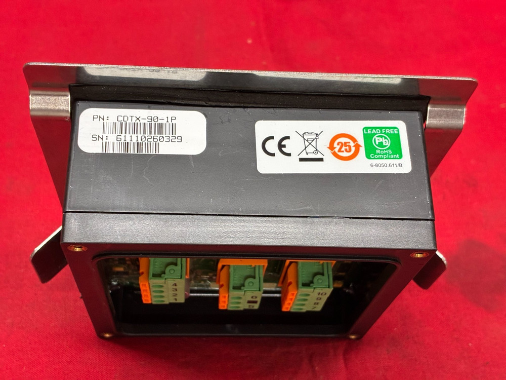 OMEGA CONDUCTIVITY/RESISTIVITY TRANSMITTER CDTX-90 SERIES PANEL MOUNT 12-24VDC