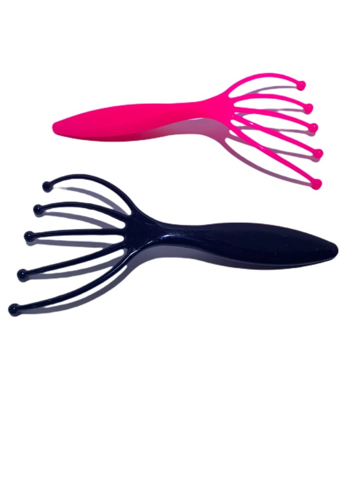 Worm Comb by Memes Worms