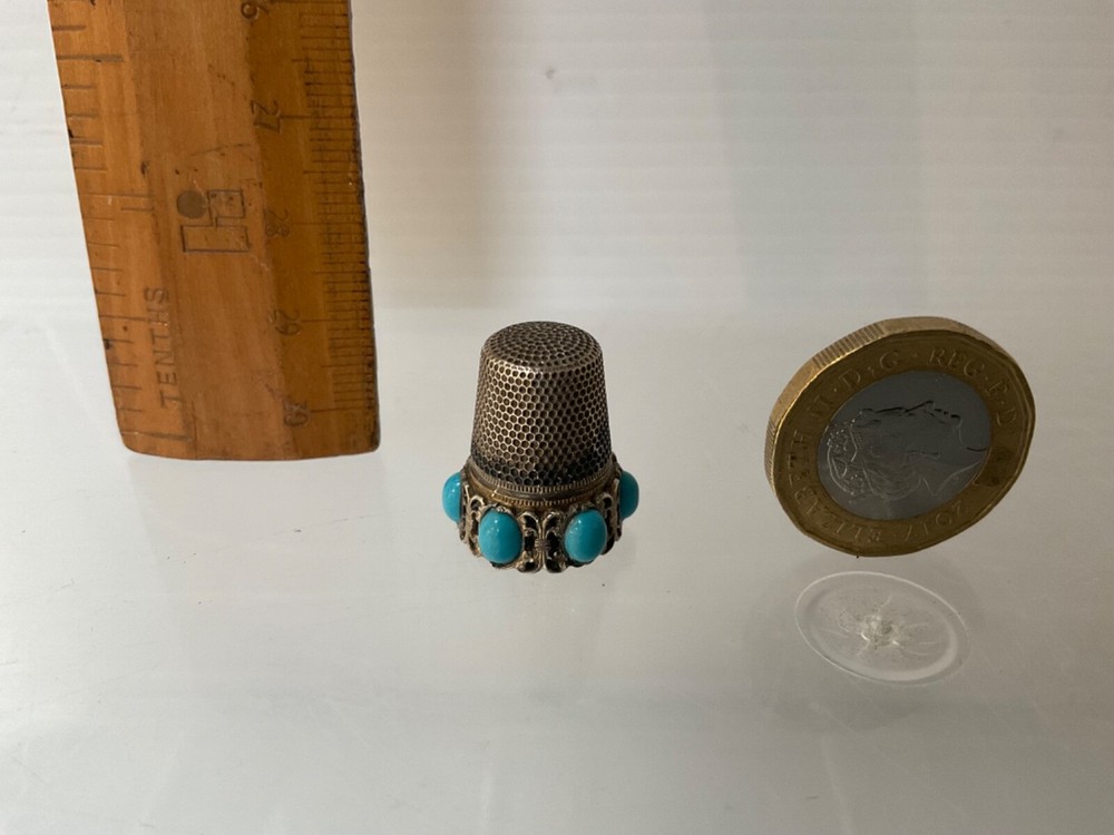 RARE VINTAGE 800 SILVER THIMBLE WITH TURQUOISE GERMANY