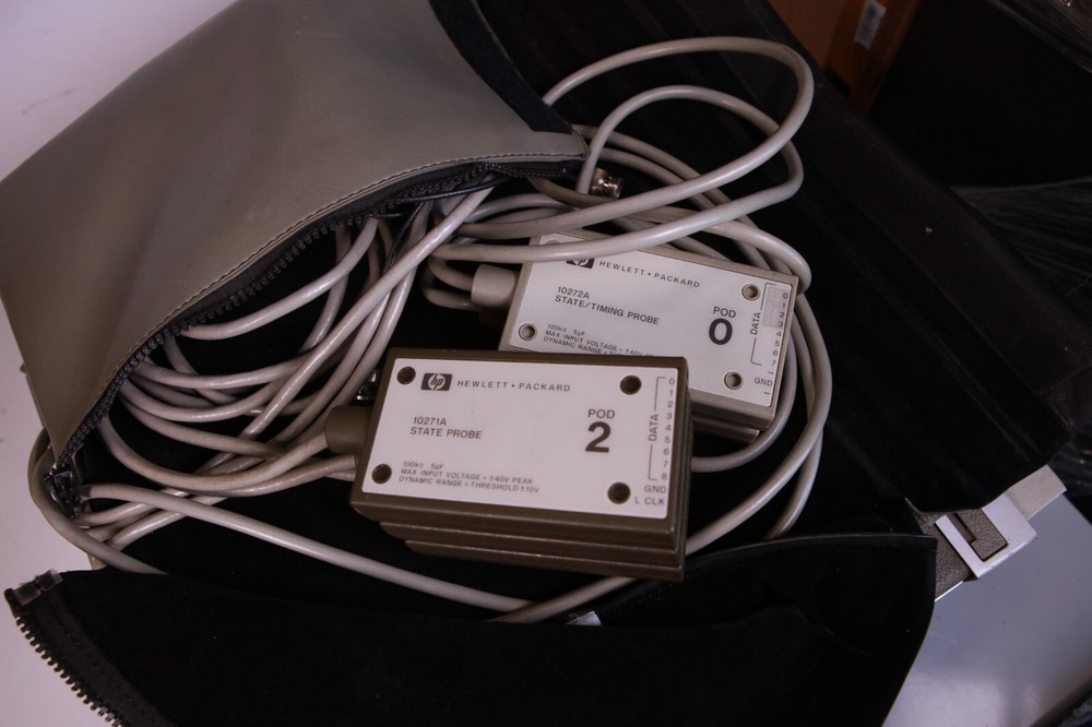 HP Hewlett Packard 1631D - Logic Analyzer w/ Accessories
