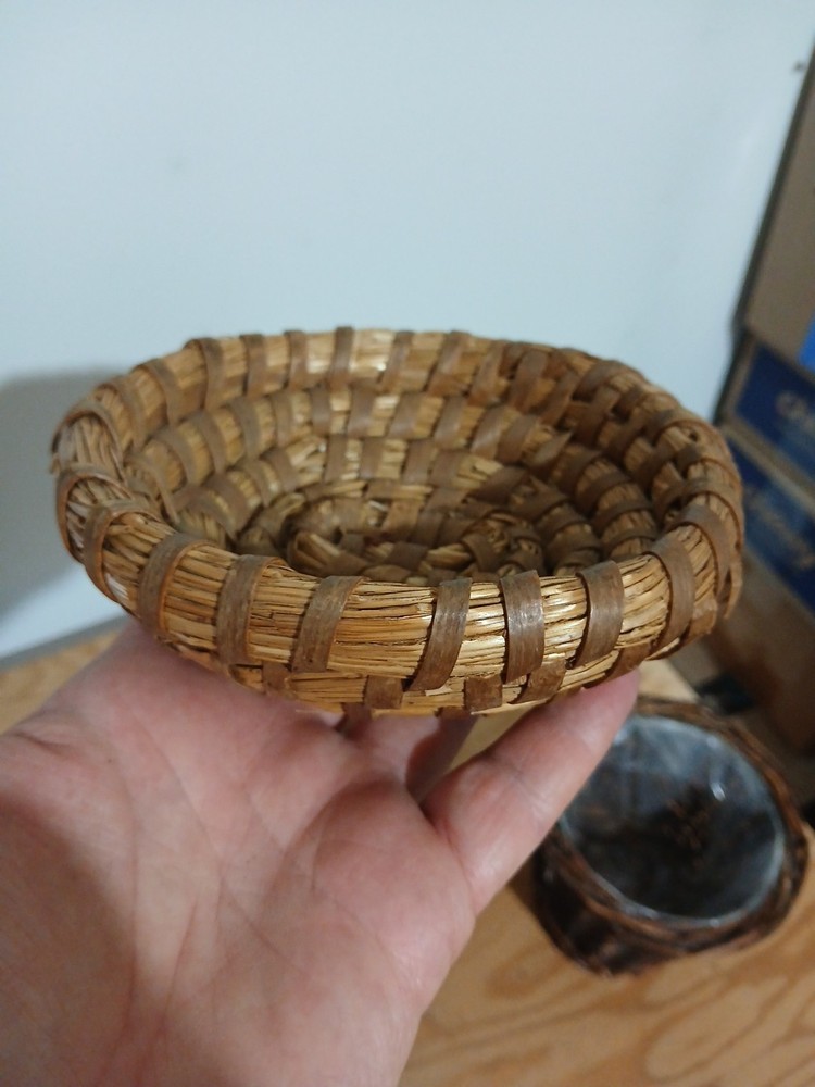 3 Rustic Woven Baskets, Willow Or Straw, One Includes A Plastic Liner