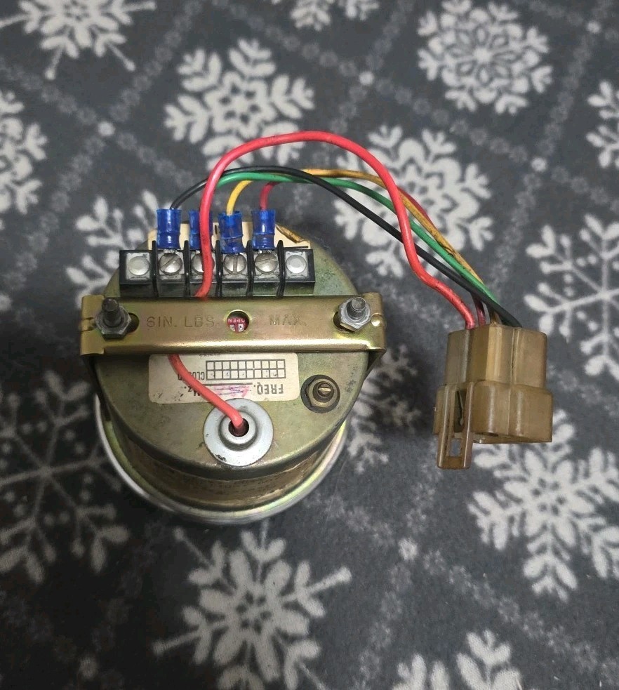 Peterbuilt 379 Model # 58082-47851 Speedometer Assembly Untested