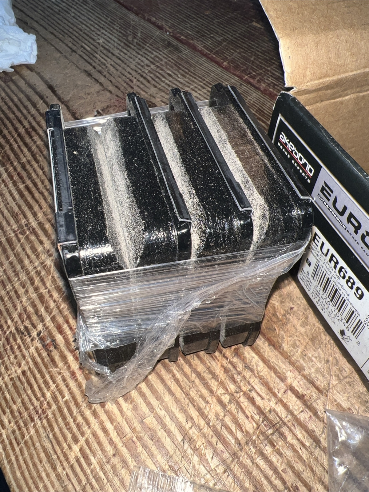 Mercedes W140 Akebono EUR689 S350 , S500, S600 Brake Pad Set Made In USA 🇺🇸