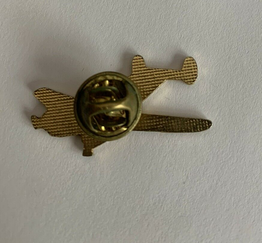 Airplane Hat or Tie Pin