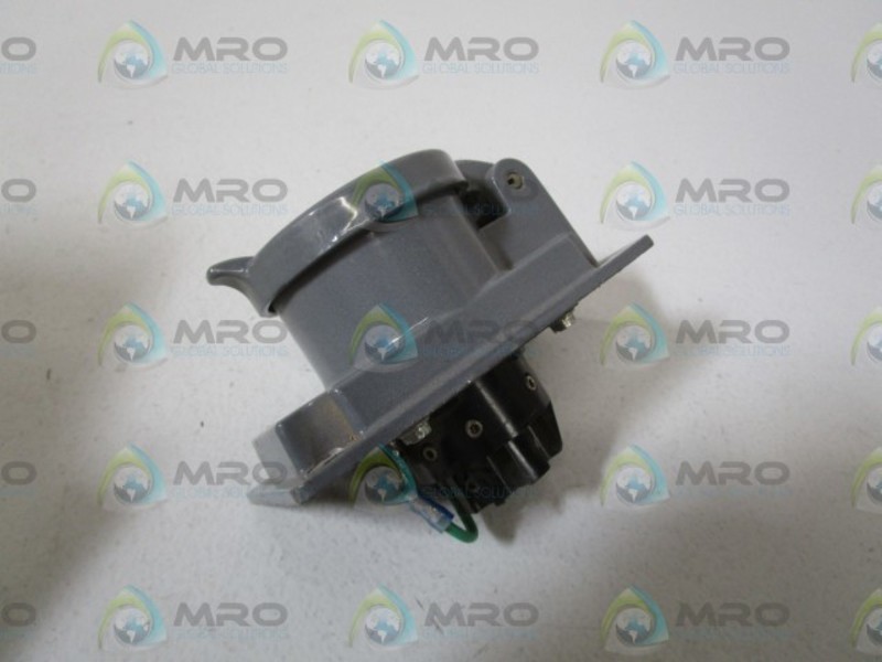 THOMAS & BETTS RECEPTACLE SKR12XG NSNP