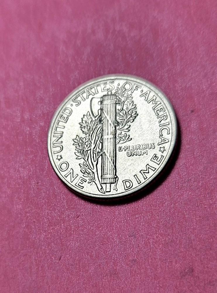 1944 Mercury Dime From High Grade Collection. Sharp Details. AU