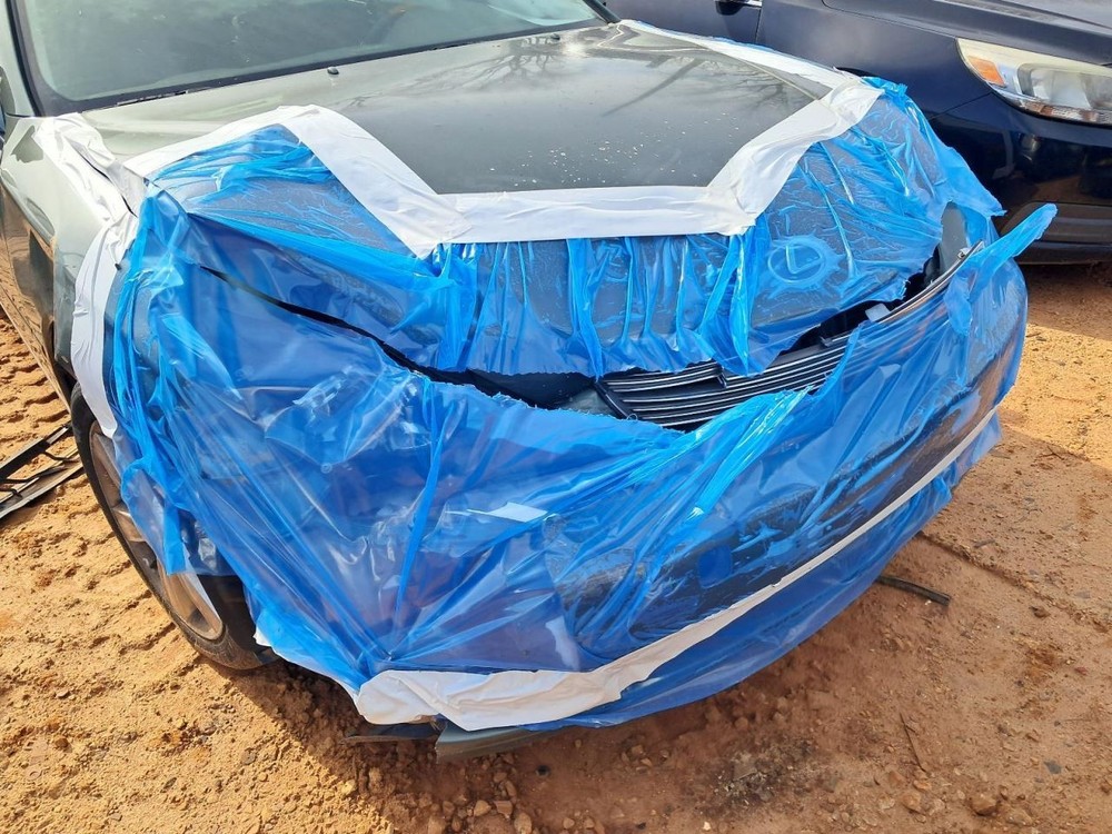 ES330 2005 Glove Box 5012744