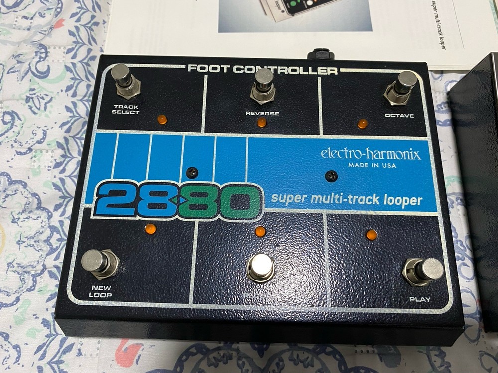 electro harmonix 2880 Looper / Footswitch Near mint!!!