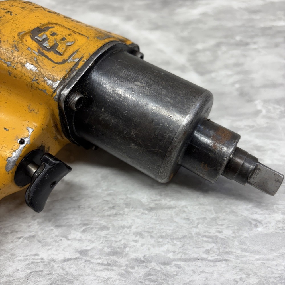 Ingersoll Rand 1702P Pneumatic Impact Tool