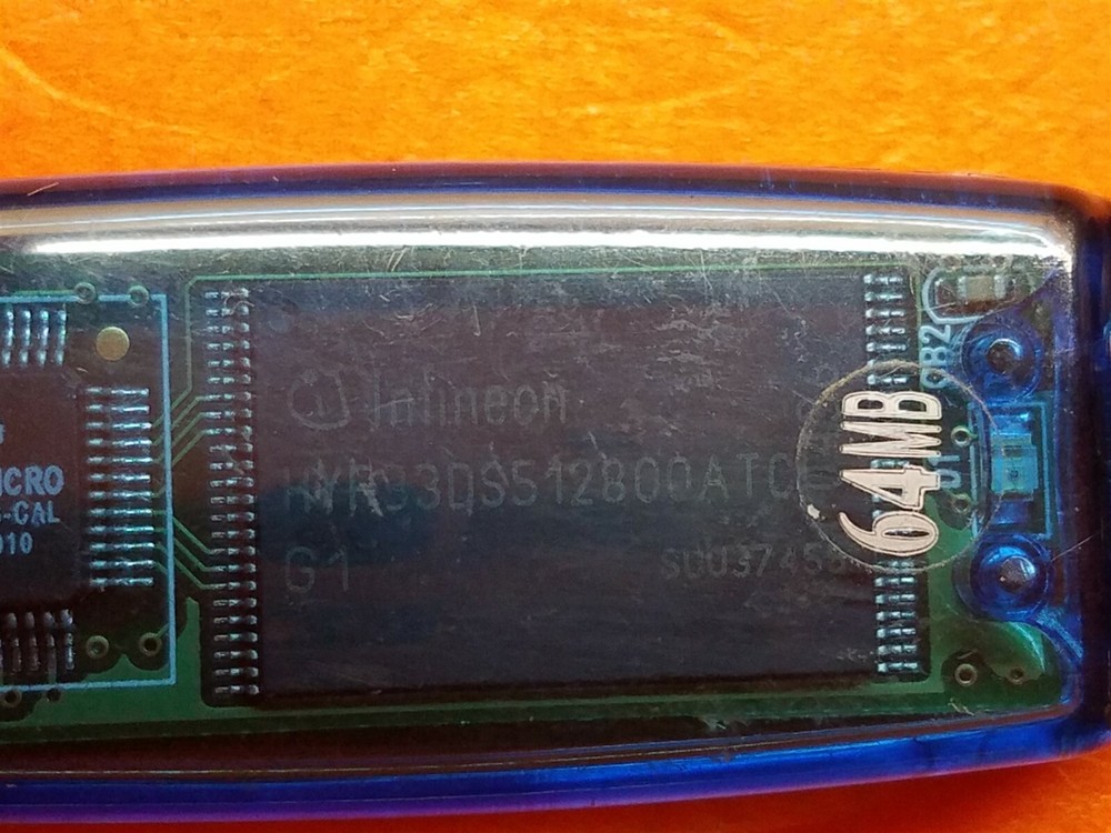 ⭐️⭐️⭐️⭐️⭐️ eInstruction Classroom Performance System USB Drive Dongle w/ Lanyard