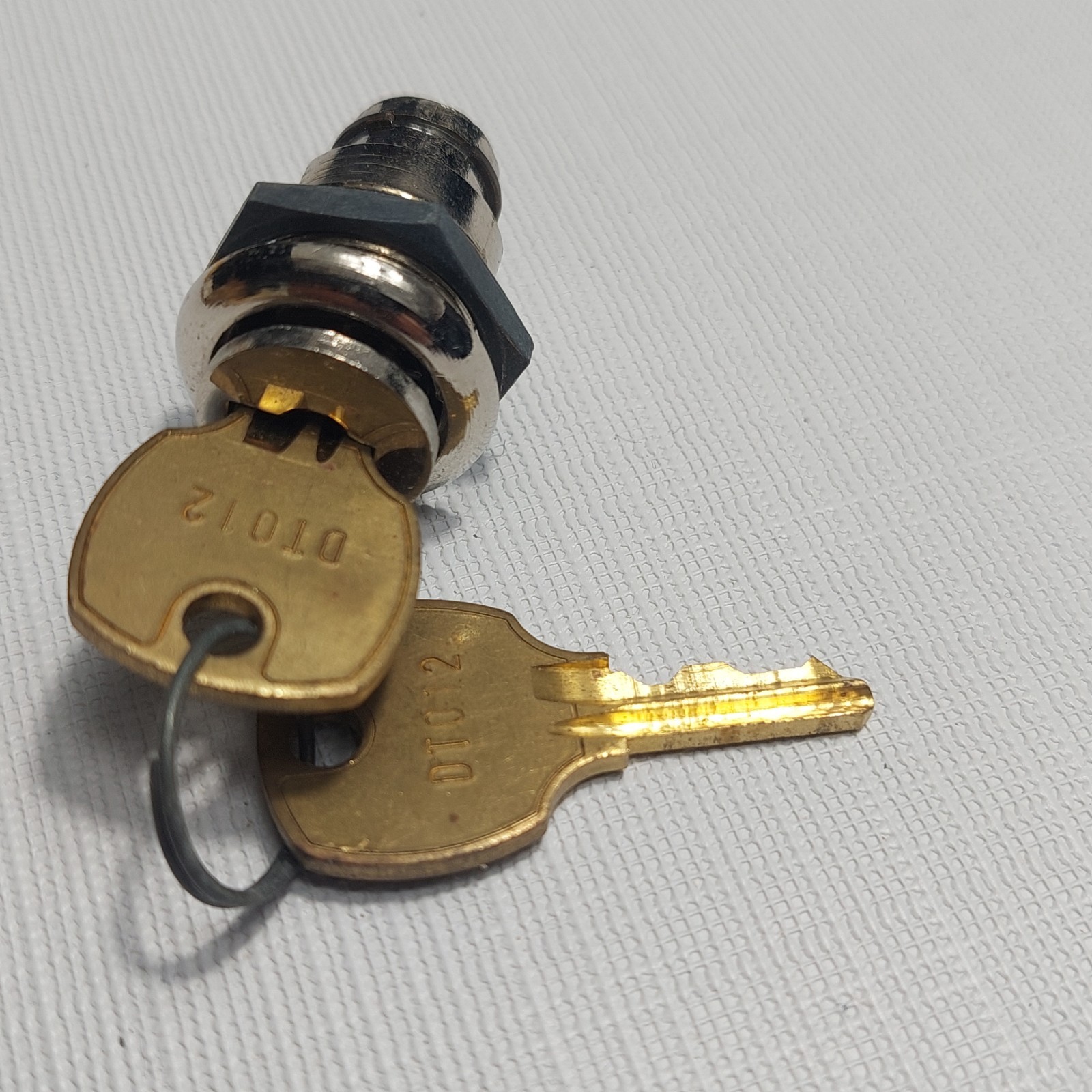 DETEX PP-5572 #12 CAM LOCK W/KEYS