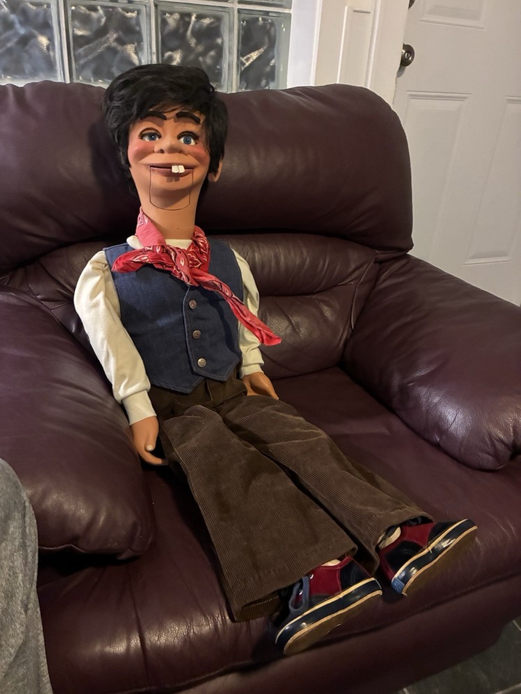Craig Lovik Maher Studios Professional Ventriloquist Dummy Multi-Function Figure