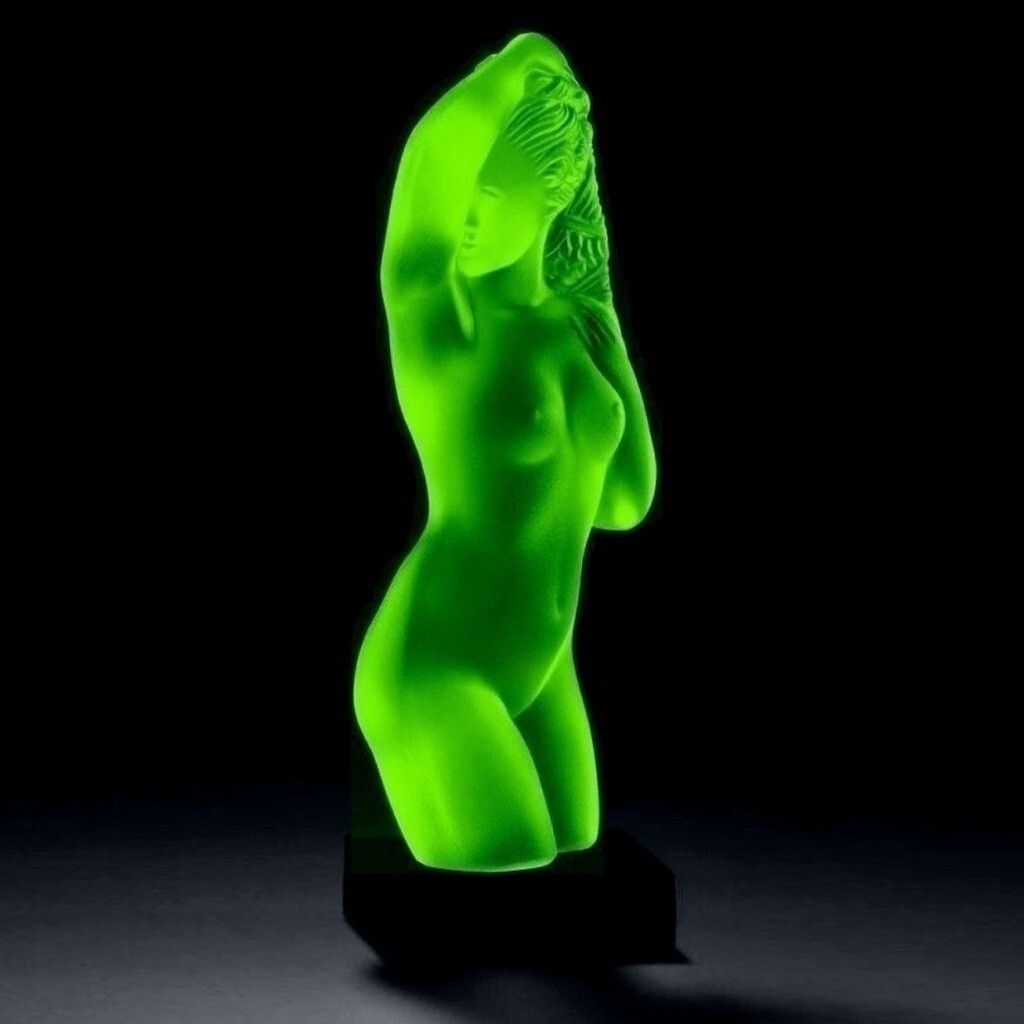 Art Deco Rare Green Uranium Glass ' Beautiful Girl ' Sculpture 1930' H.Hoffmann