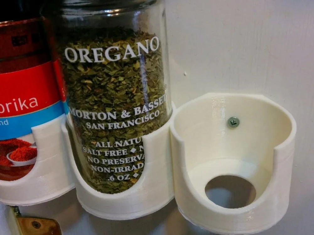 Round Spice Holder