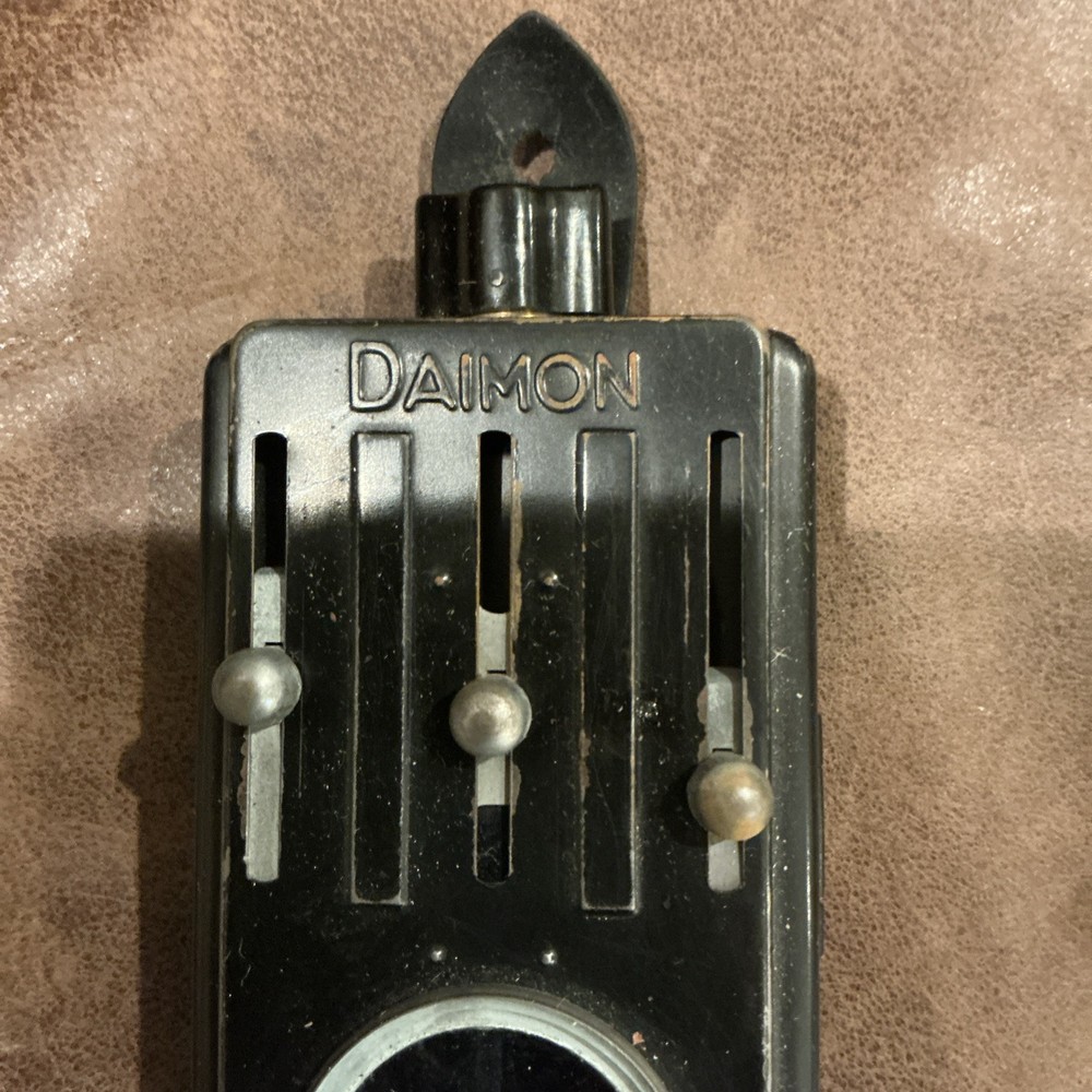 WW2 DAIMON Tri-Color Signal Lantern