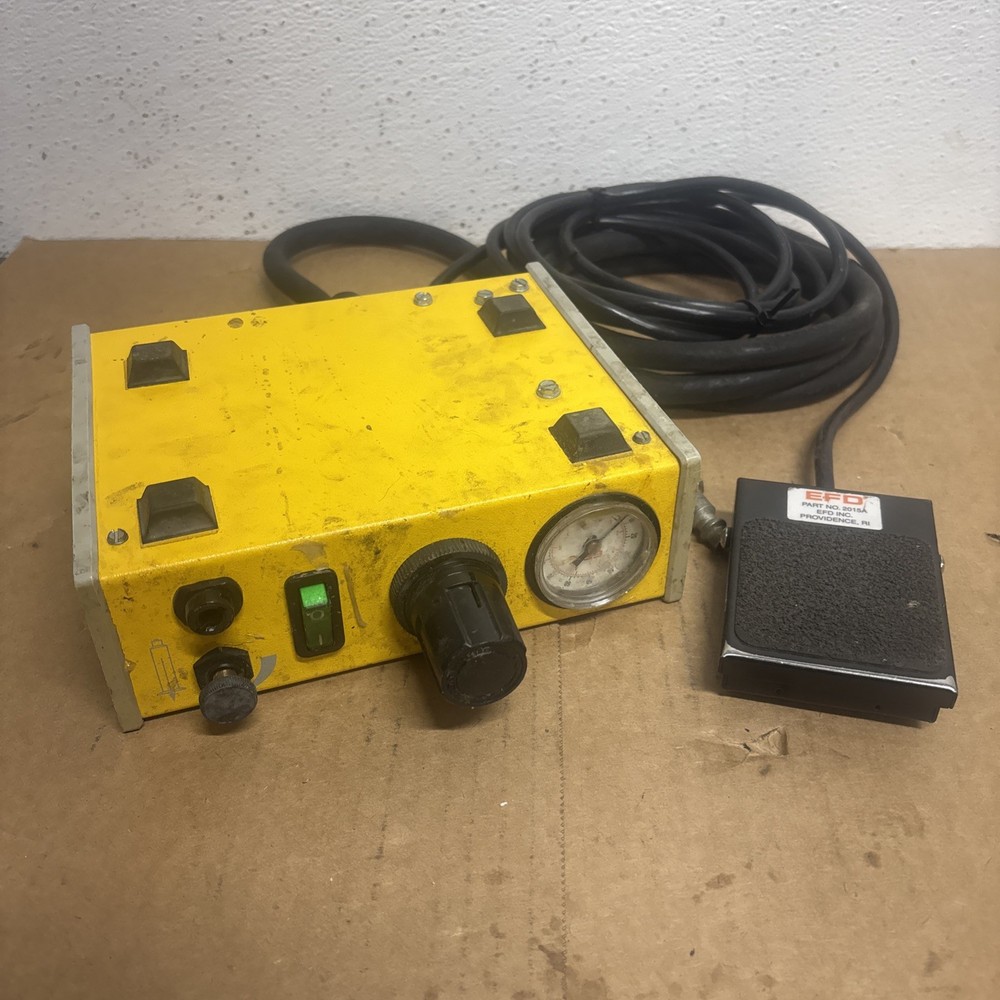 EFD 800 Precision Fluid Dispenser #L4