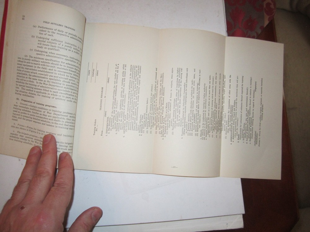 1935 U.S. FIELD ARTILLERY MANUAL ON TRAINING - TUB E