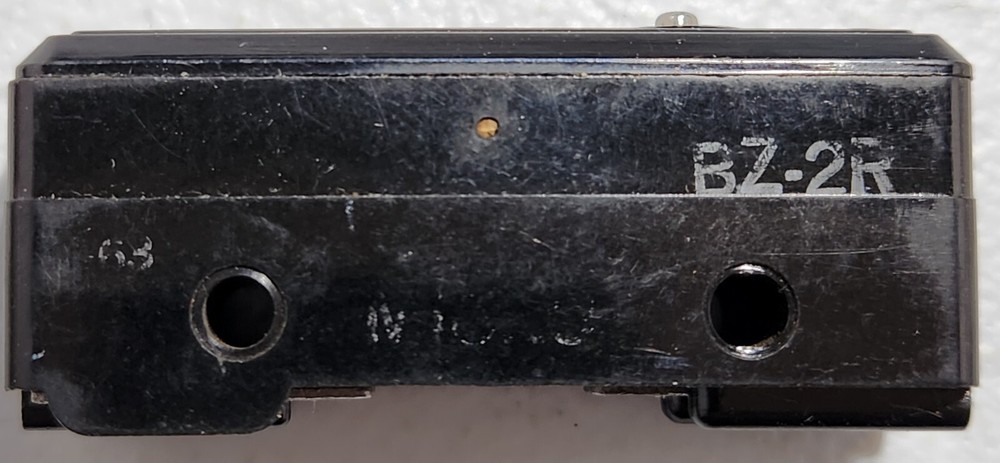 Micro Switches BZ-R88-A2 /BZ-2R